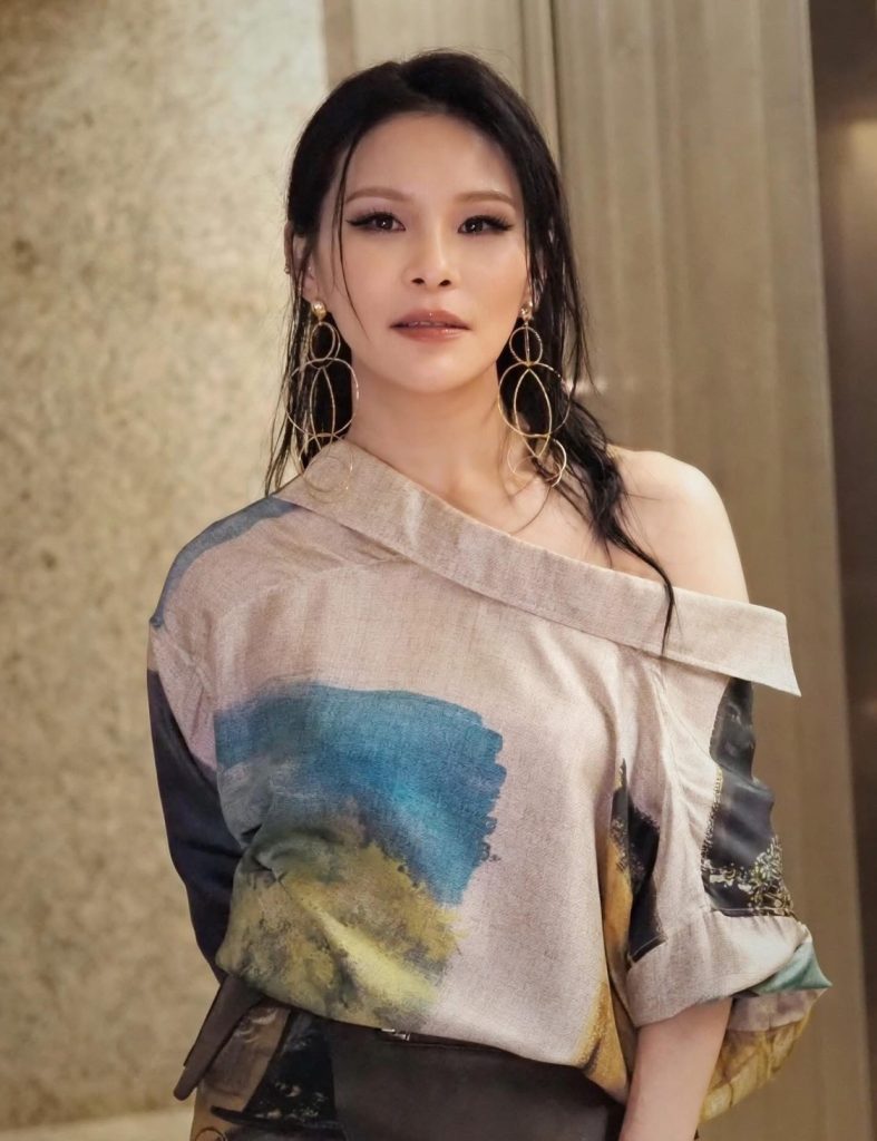 周蕙27年情歌回顧小巨蛋深情開唱 周蕙27年情歌回顧小巨蛋深情開唱