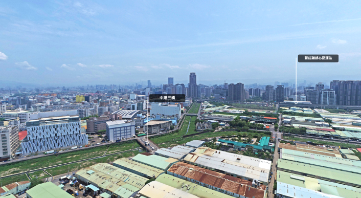 新北都委會審議通過擴大楓江都市計畫 72 《圖說》中港三橋附近空拍圖。〈城鄉局提供〉