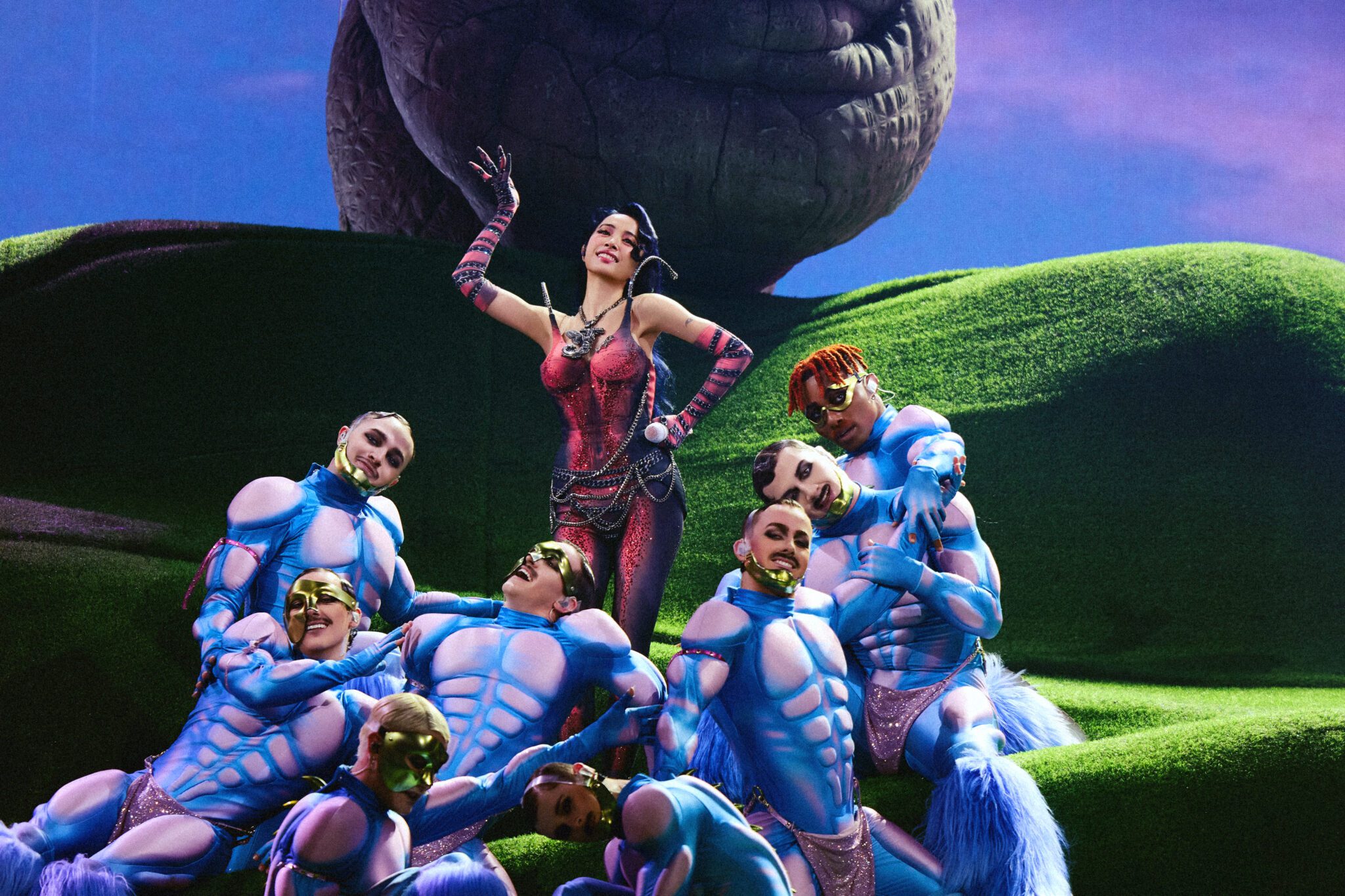 JOLIN 蔡依林駕馭「彩翼飛馬」吟唱愛之樂章 尋真愛敲響2025倒數序曲 JOLIN 蔡依林駕馭「彩翼飛馬」吟唱愛之樂章 尋真愛敲響2025倒數序曲