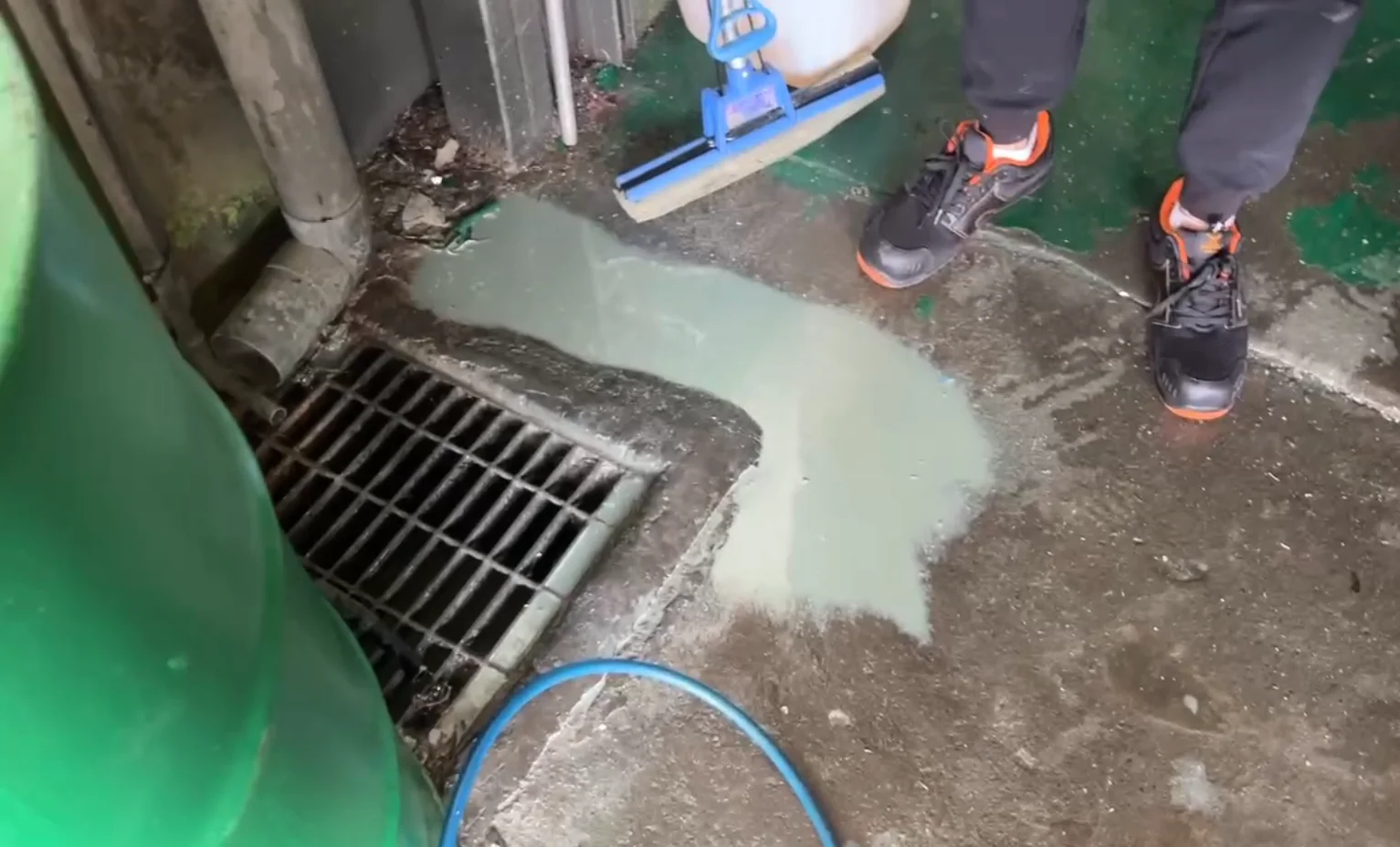 環保稽查不打烊 中市環保局呼籲勿偷排廢水 環保稽查不打烊 中市環保局呼籲勿偷排廢水