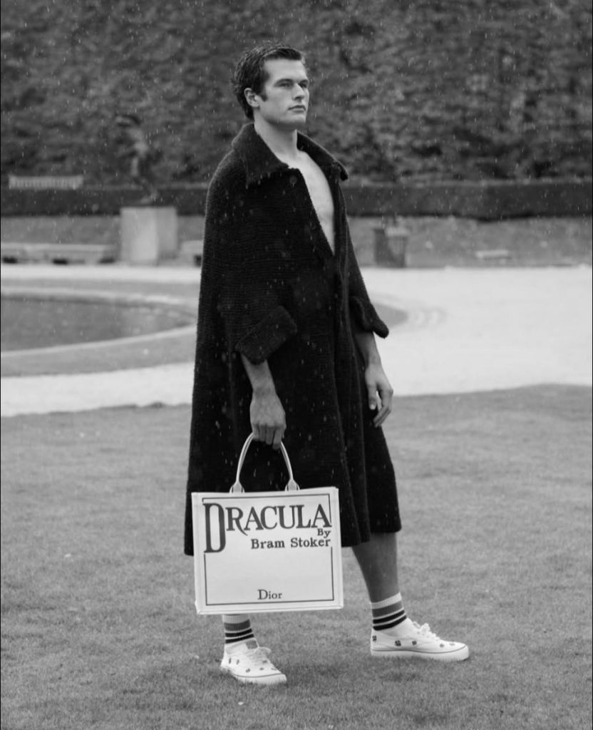 《後 Dior 時代》 晨光中法式男子 《後 Dior 時代》 晨光中法式男子