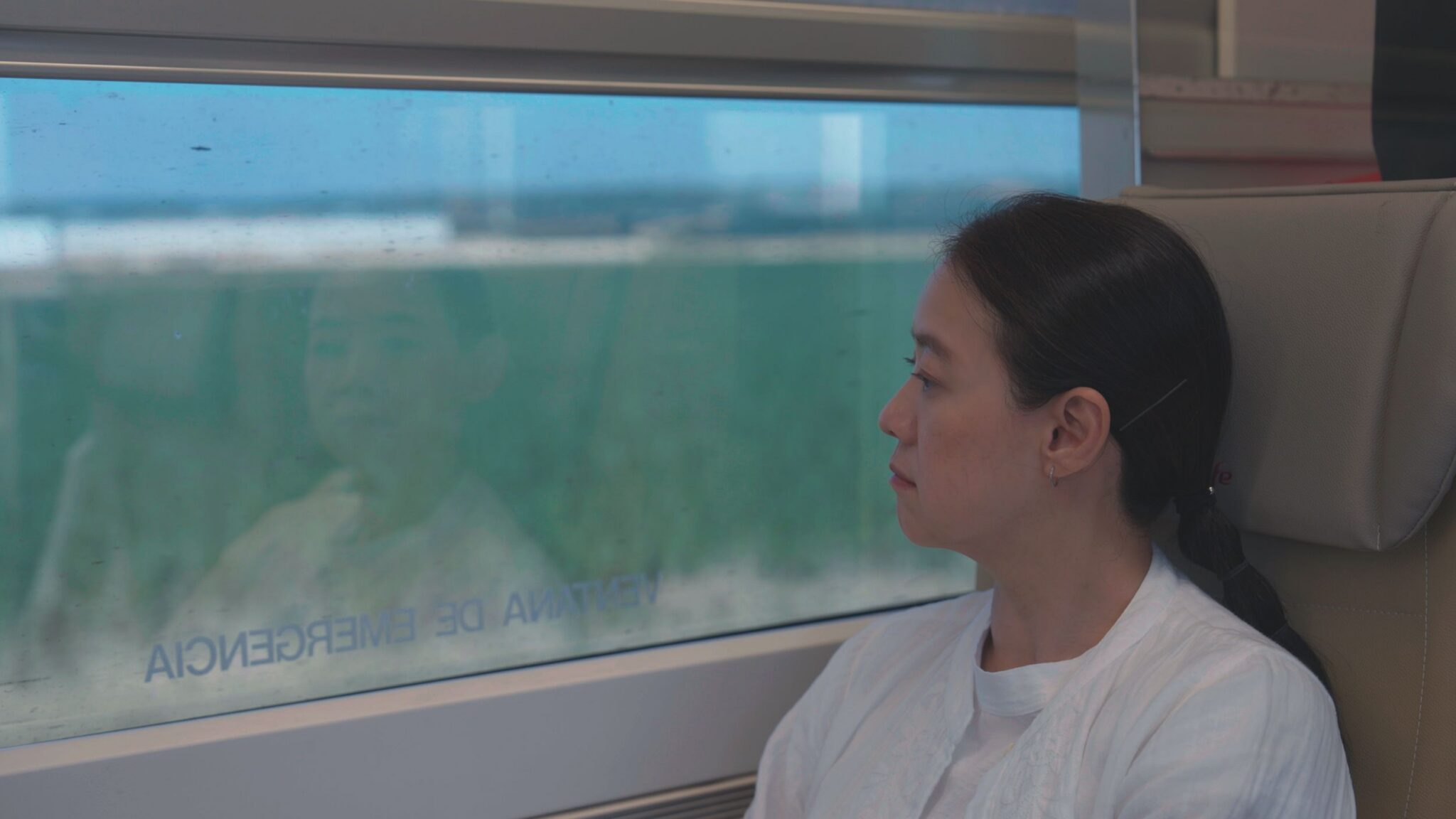 曾寶儀挑戰走西班牙朝聖之路悟透人生 教堂內淚崩 首吐演藝疲憊感