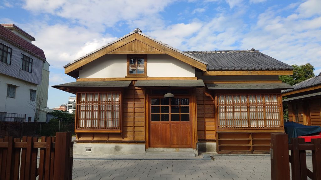 農業部林業試驗所嘉義樹木園即日起展出 「植物學藝術繪畫X客家遺產作物」 農業部林業試驗所嘉義樹木園即日起展出 「植物學藝術繪畫X客家遺產作物」