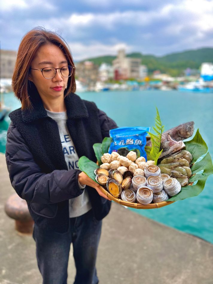 「鮑」證好運到 貢寮年節禮盒銀新春限量開賣 4 《圖說》漁會商品照。〈漁業處提供〉