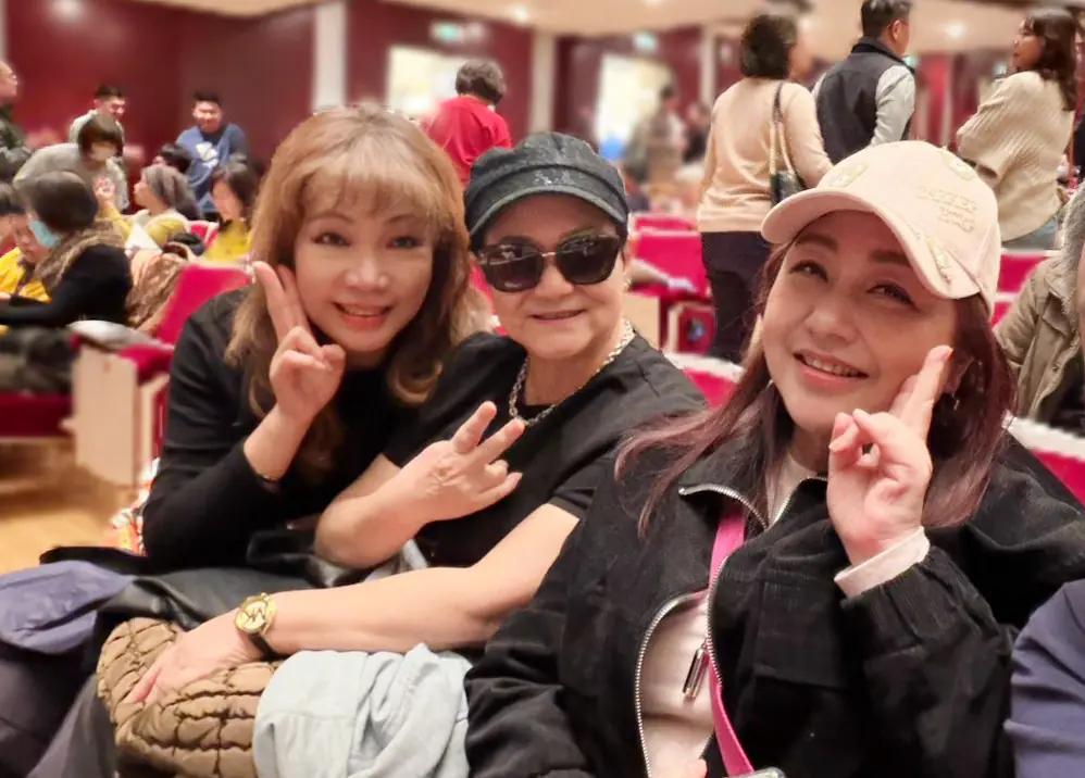 台大合唱團邀原唱者大學姐鄭怡 邰肇玫 王海玲觀賞 2026 冬季音樂會