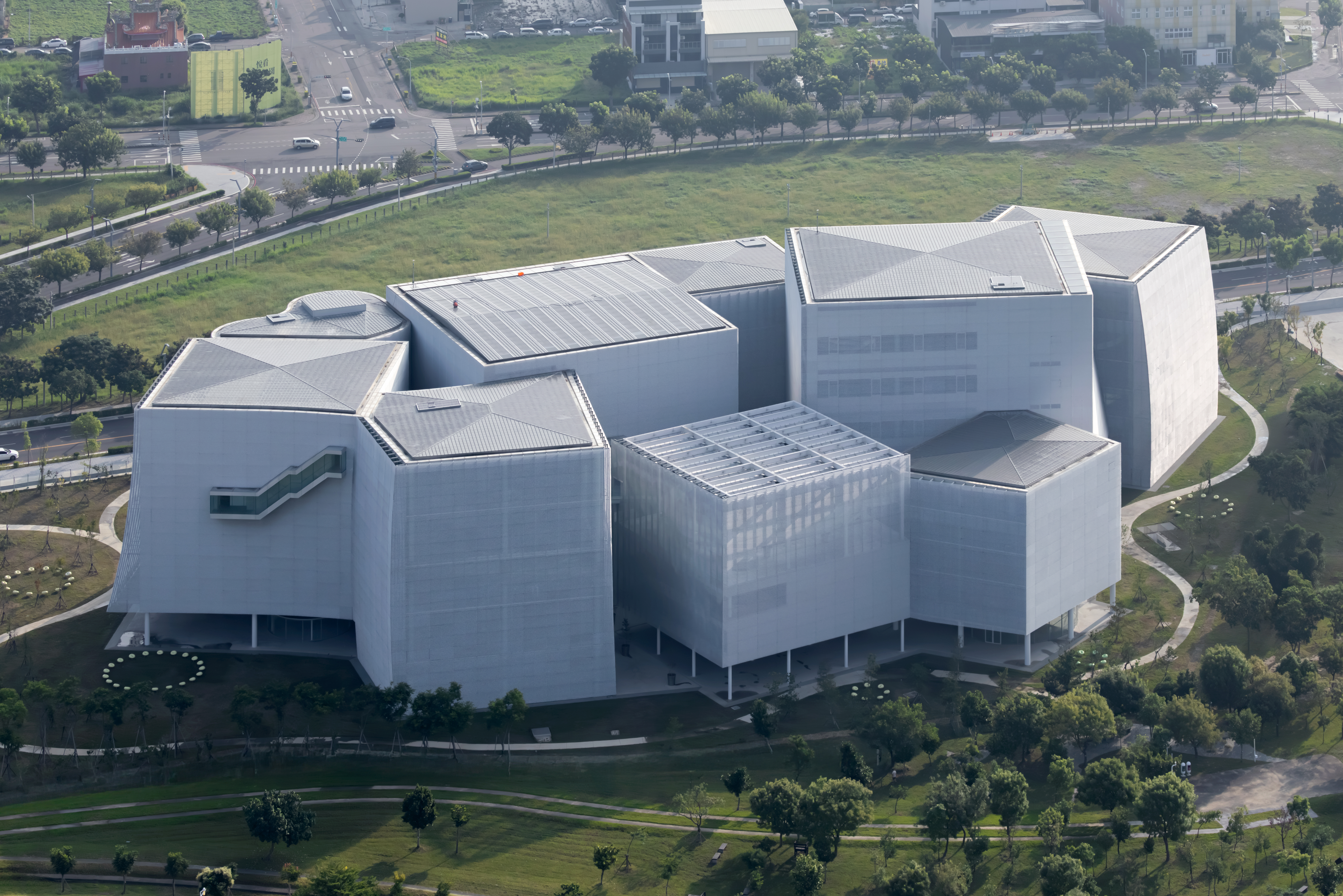 綠美圖躍升國際地標城市永續發展 台中文化新紀元邁向藝術文化之都 綠美圖躍升國際地標城市永續發展 台中文化新紀元邁向藝術文化之都