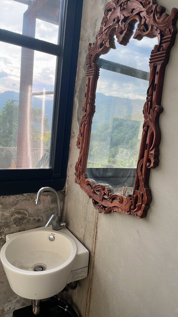 《蔡明亮自導自演》 喝咖啡 《蔡明亮自導自演》 喝咖啡