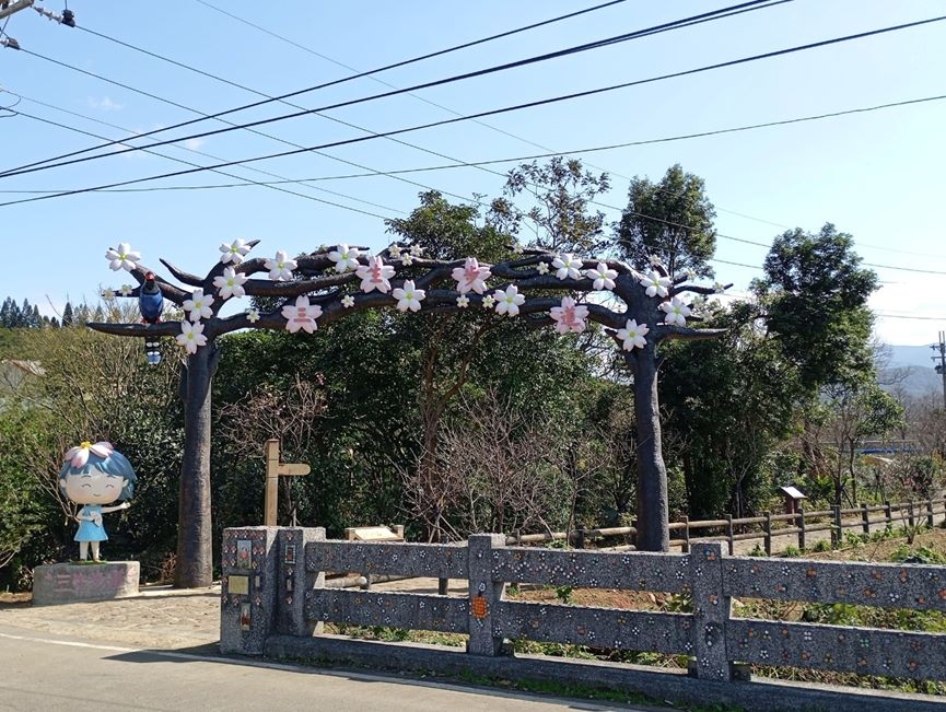 探訪石門百年梯田與三芝三生步道 北海岸冬遊首選 4 《圖說》三芝三和社區三生步道,提供令人心曠神怡的健行體驗。〈農業局提供〉