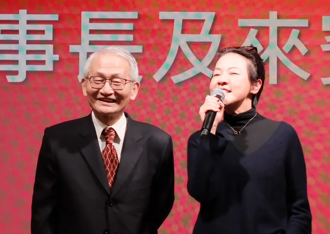 冠蓋雲集同樂摸彩助興 恆安照護集團尾牙high翻天 冠蓋雲集同樂摸彩助興 恆安照護集團尾牙high翻天