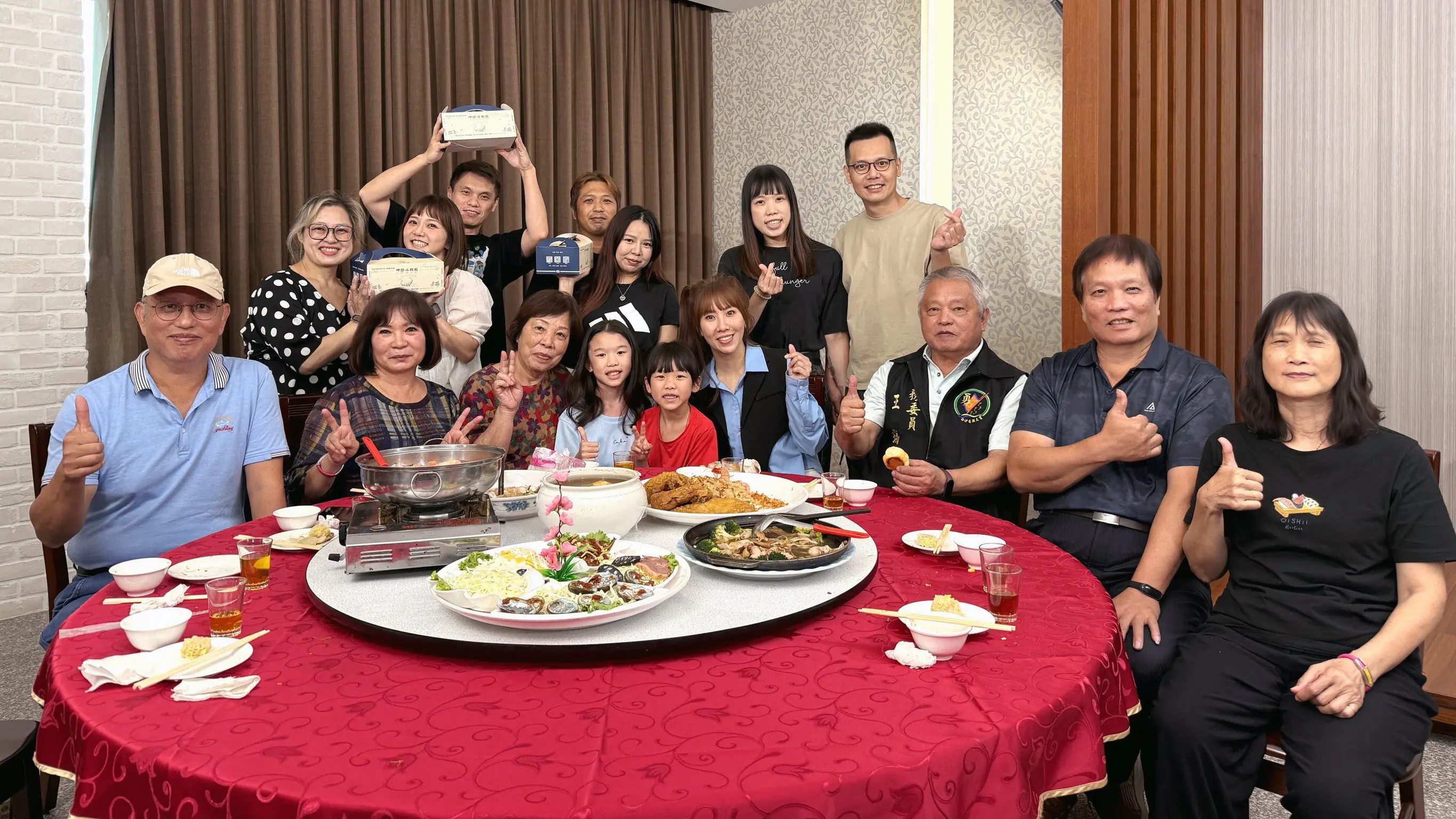 從小住在媽祖廟旁 歌手蘇宥蓉擔任《誰來晚餐16》來賓