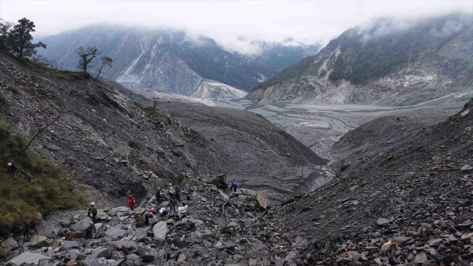 公視新聞部《我們的島》再探馬太鞍溪堰塞湖 深入上游崩塌地 直擊地形地貌劇變現場