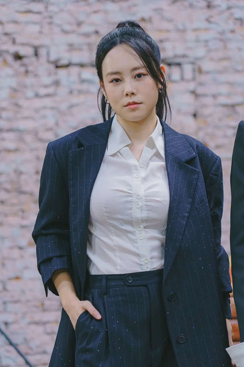 孫沁岳變身「腹黑華生」教壞小孩 社員陷道德兩難崩潰 孫沁岳變身「腹黑華生」教壞小孩 社員陷道德兩難崩潰