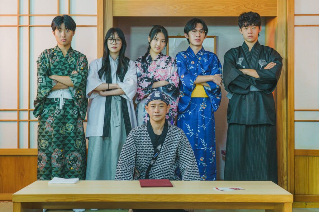 女廁血跡成謎揭青春祕密解謎 引導觀眾走進青春裡最難啟齒的角落 女廁血跡成謎揭青春祕密解謎 引導觀眾走進青春裡最難啟齒的角落