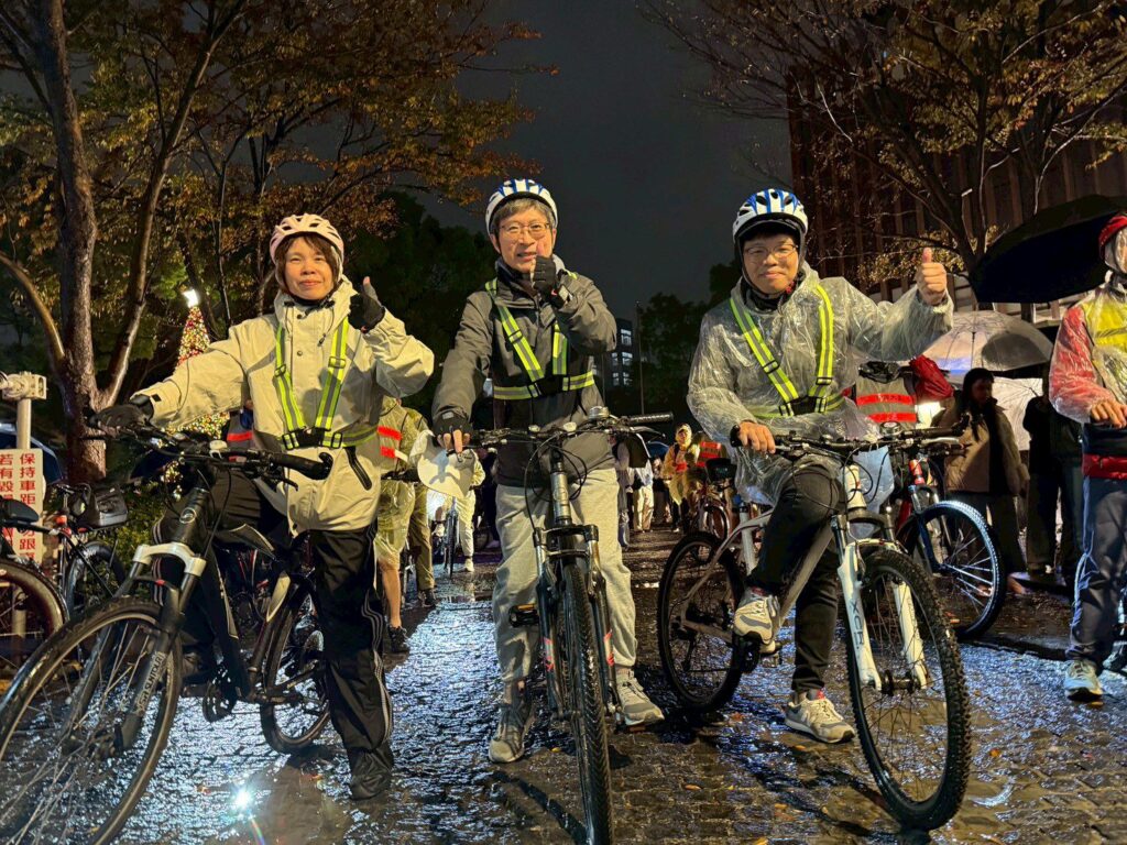 中原大學延續41年跨年傳統 前進總統府參與元旦升旗迎新年 中原大學延續41年跨年傳統 前進總統府參與元旦升旗迎新年