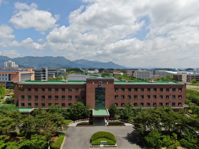 AI轉型浪潮來襲!GIST技術管理學院正式插旗 祭全額獎學金搶攻頂尖人才 AI轉型浪潮來襲!GIST技術管理學院正式插旗 祭全額獎學金搶攻頂尖人才