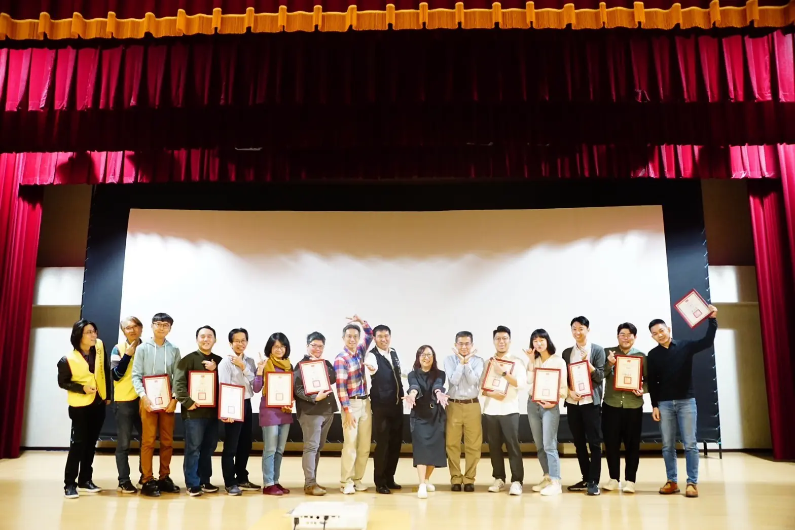 內政部建造執照114度考核成績出爐 台中市連續6年蟬聯六都都會型甲組特優 內政部建造執照114度考核成績出爐 台中市連續6年蟬聯六都都會型甲組特優