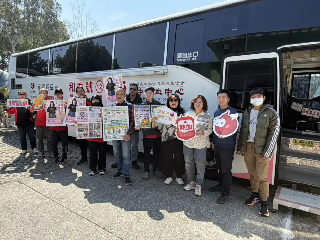 熱血迎新春　中市環保局清潔隊挽袖捐血做公益