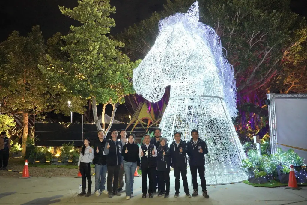 2026中台灣燈會「驚蟄界」燈區搶先看! 建設局長:讓賞燈成為一段沉浸式旅程 2026中台灣燈會「驚蟄界」燈區搶先看! 建設局長:讓賞燈成為一段沉浸式旅程