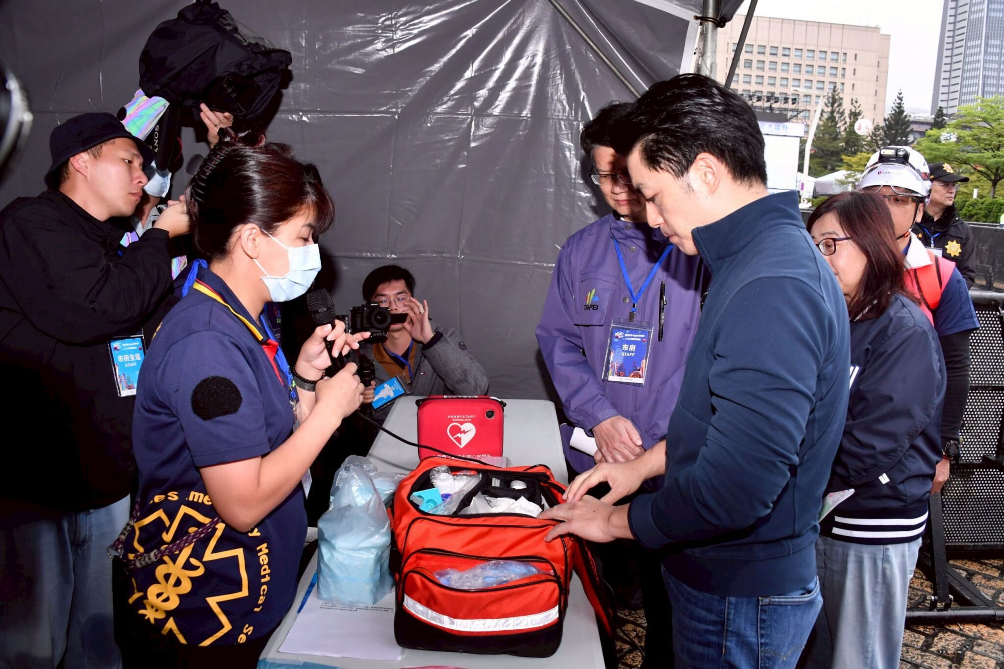 3,014人投入執勤 蔣萬安跨年前夕視察啟動13項維安 3,014人投入執勤 蔣萬安跨年前夕視察啟動13項維安