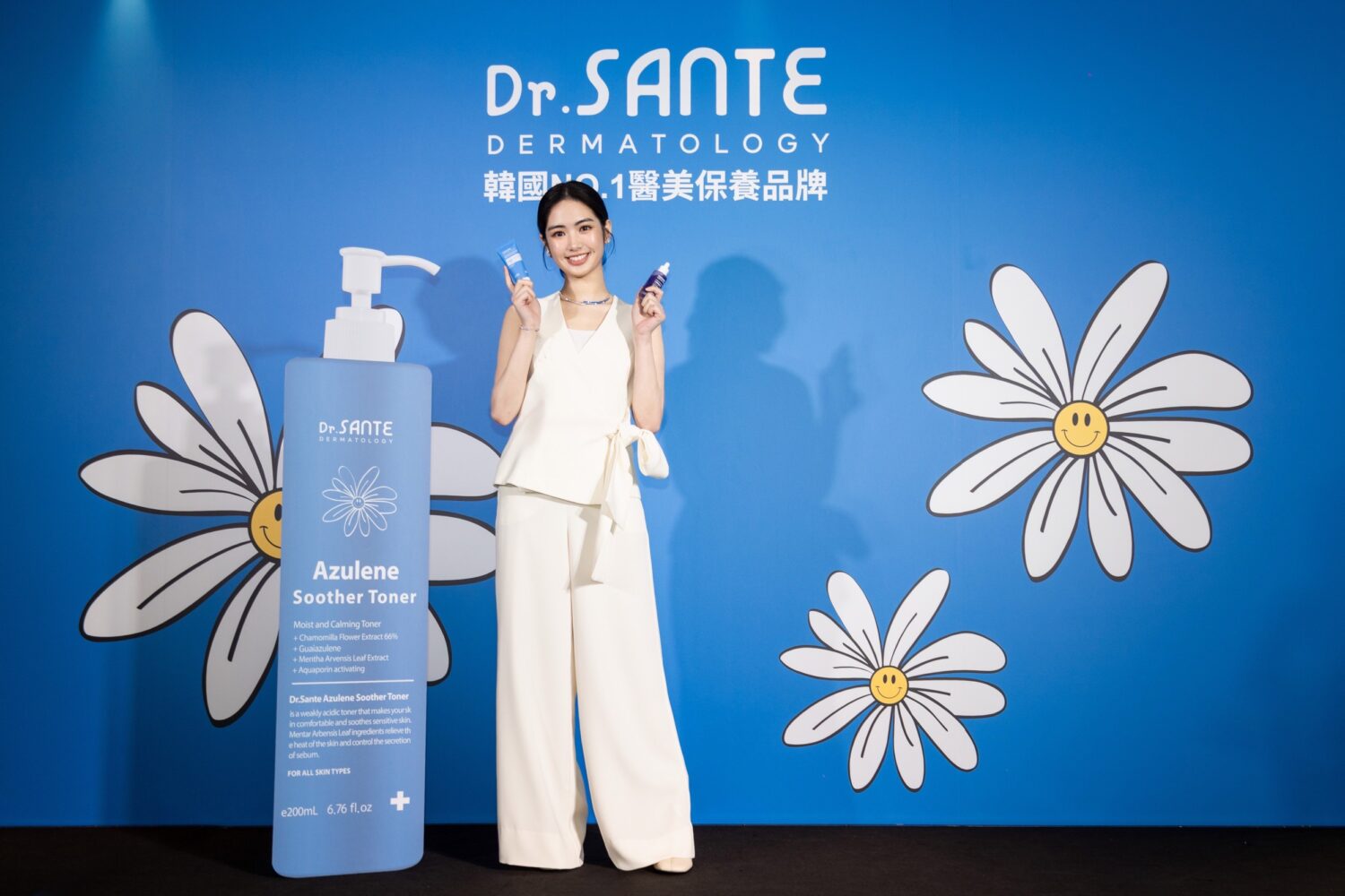 「Dr.SANTE善對」品牌好友雷嘉汭受邀出席記者會，分享自己在螢光幕前的穩肌保養祕訣。(圖/Dr.SANTE韓國善對台灣總代理_承詠生技 提供)