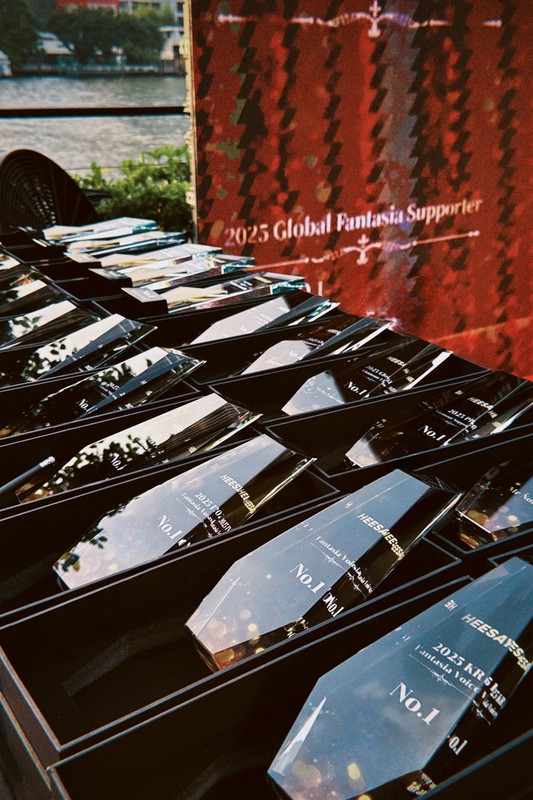 「魅力紳士」閃耀全場!HeeSay年度盛典落幕 創意主題再掀LGBTQ+社群互動熱潮 「魅力紳士」閃耀全場!HeeSay年度盛典落幕 創意主題再掀LGBTQ+社群互動熱潮