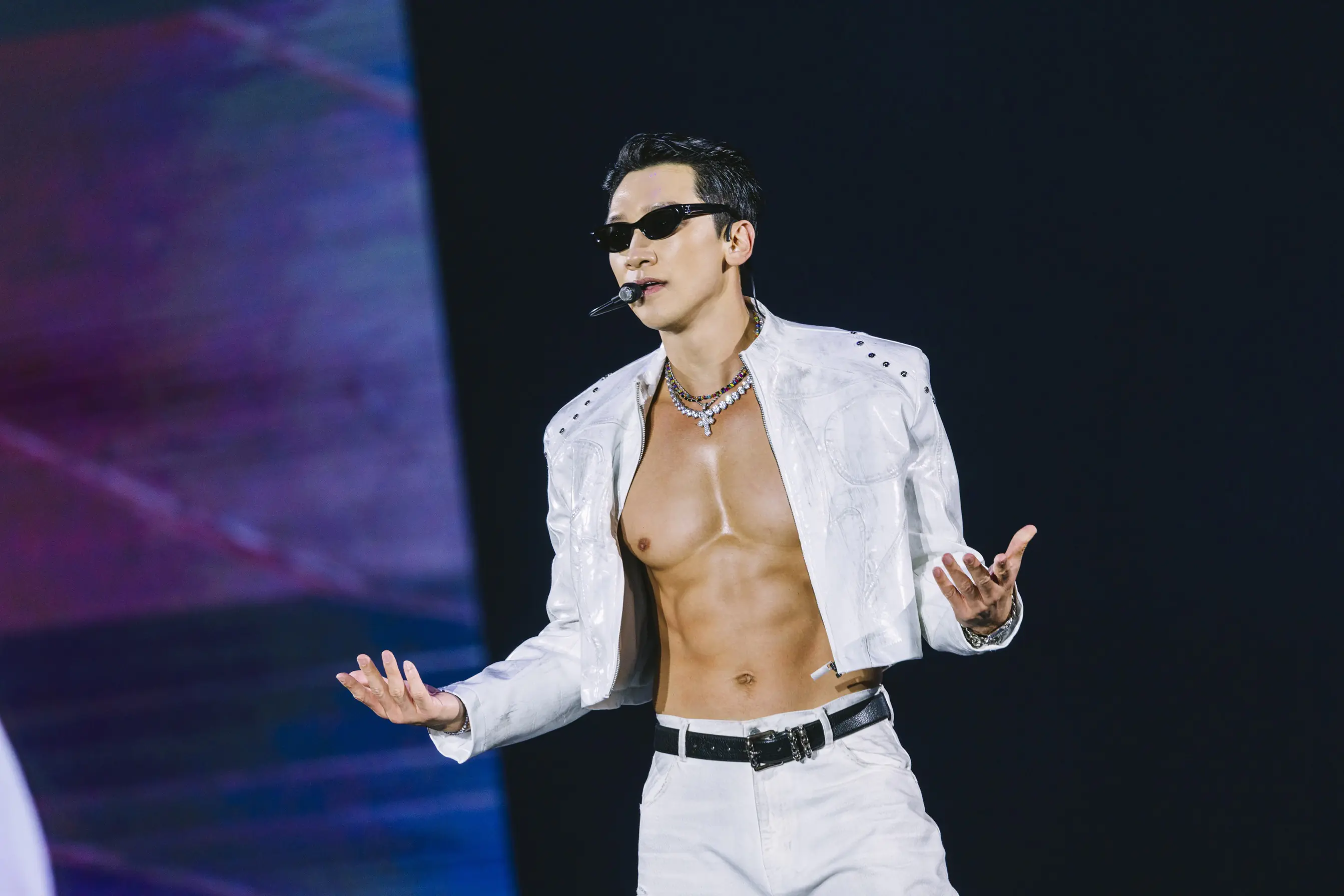 韓流天王 RAIN 睽違20年二度攻蛋開唱 把小巨蛋變「極限體能才藝大賞」 韓流天王 RAIN 睽違20年二度攻蛋開唱 把小巨蛋變「極限體能才藝大賞」