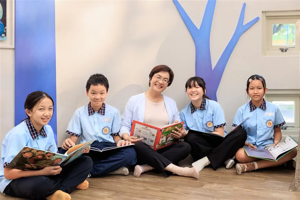 「翻開第一頁」新書展至2/28 讓美好的想像　從這一頁開始