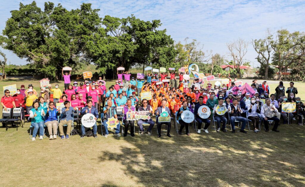 廢校活化再現新生命 嘉義縣打造世代共融長照場域 廢校活化再現新生命 嘉義縣打造世代共融長照場域