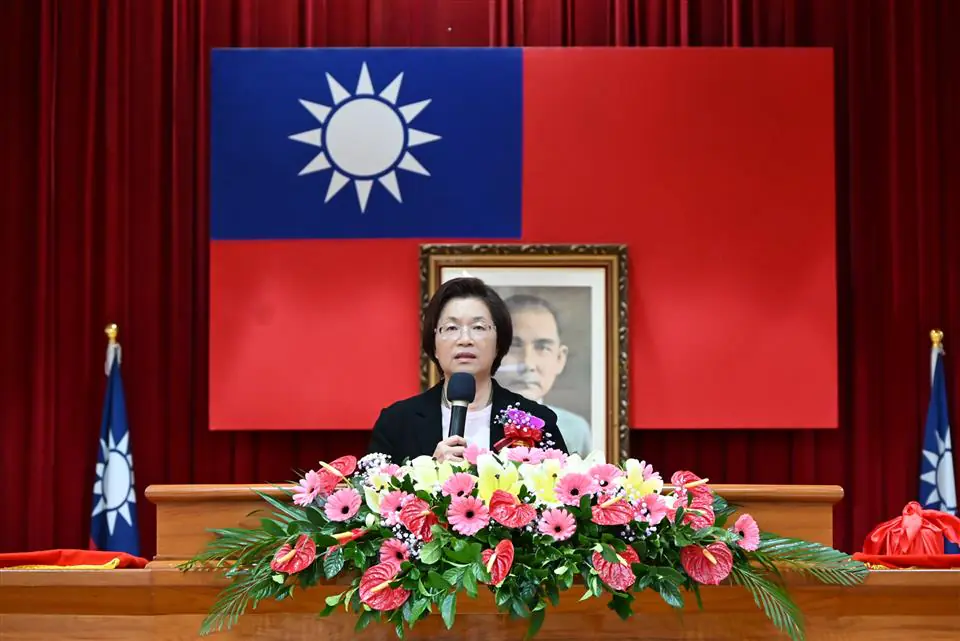 彰化縣警察局舉行卸任、新任局長　交接典禮