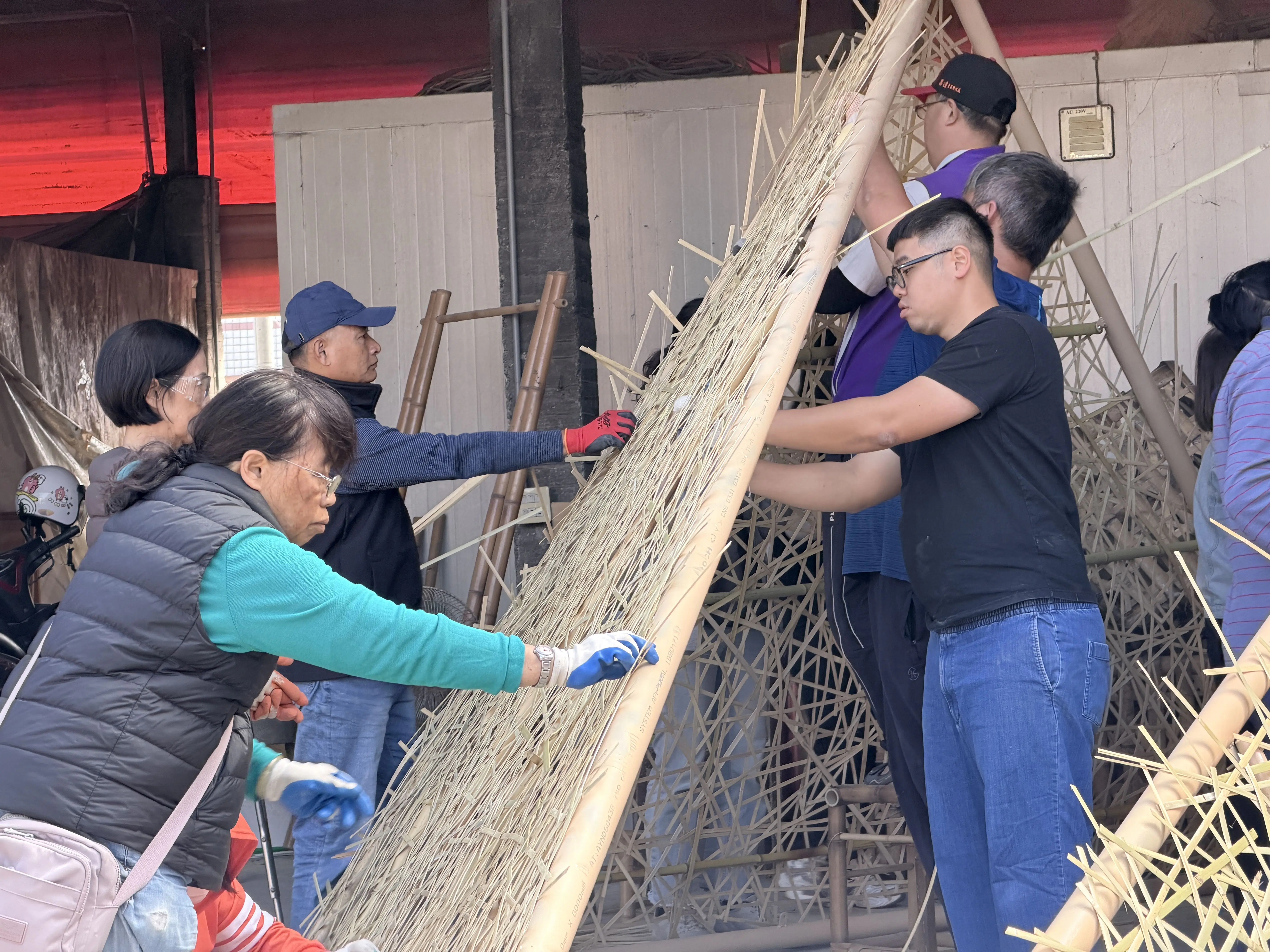 社區力量點亮嘉義 社規師燈區開工迎接2026台灣燈會 社區力量點亮嘉義 社規師燈區開工迎接2026台灣燈會