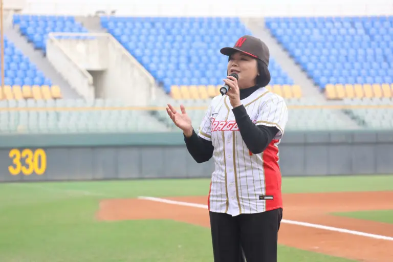 張麗善出席味全龍春訓勉勵球員　展現雲縣對棒球運動的全力支持與推動