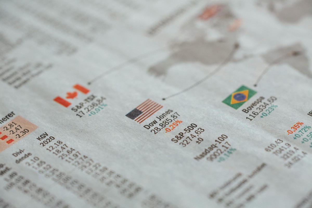 川普祭出 100% 懲罰性關稅威脅 美加關係急凍 加股震盪、金價走高 川普祭出 100% 懲罰性關稅威脅 美加關係急凍 加股震盪、金價走高