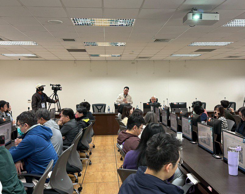 從「國會走進校園」 立院教文會主秘陳錫欽博士勤益科大分享委員會制度智慧 從「國會走進校園」 立院教文會主秘陳錫欽博士勤益科大分享委員會制度智慧