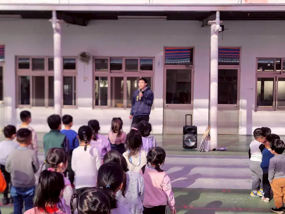 北斗警至佳欣幼兒園　進行識詐及婦幼宣導