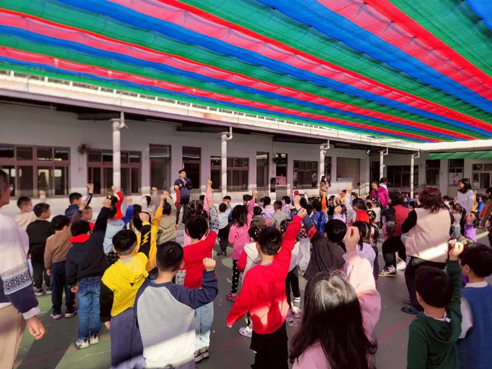 北斗警至佳欣幼兒園　進行識詐及婦幼宣導