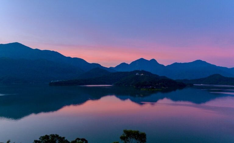 涵碧樓 • 隱於湖光的冬日儀式： 從「宿」到「養」的極致感官巡禮