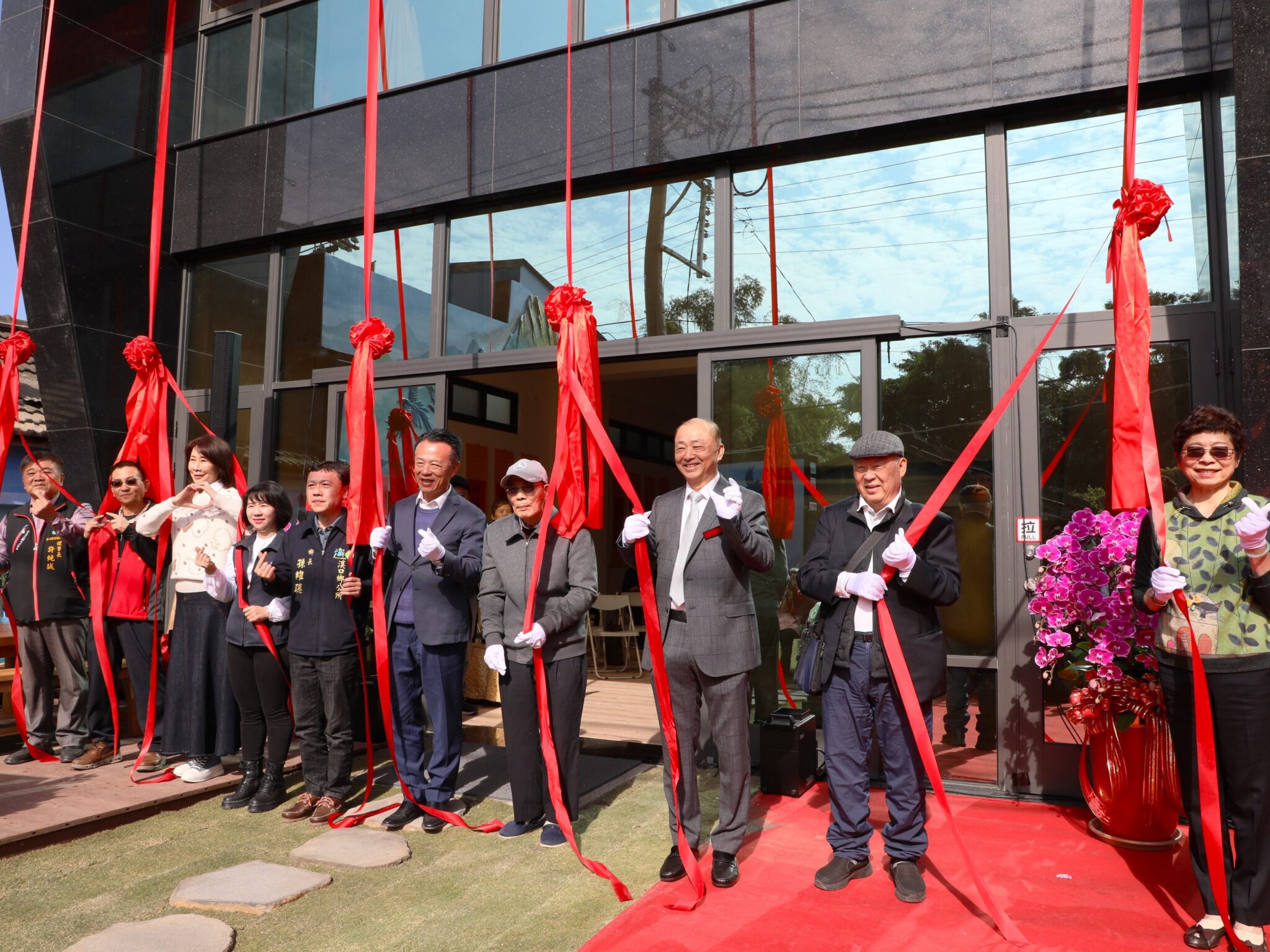 柴林腳教育基金會「溫馨夢想家」揭牌啟用　打造溪口鄉高齡友善新地標