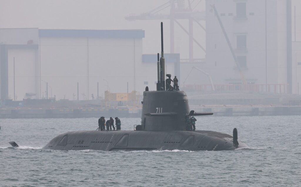 海鯤號完成5次浮航測試 今出海首次潛航驗證 海鯤號完成5次浮航測試 今出海首次潛航驗證