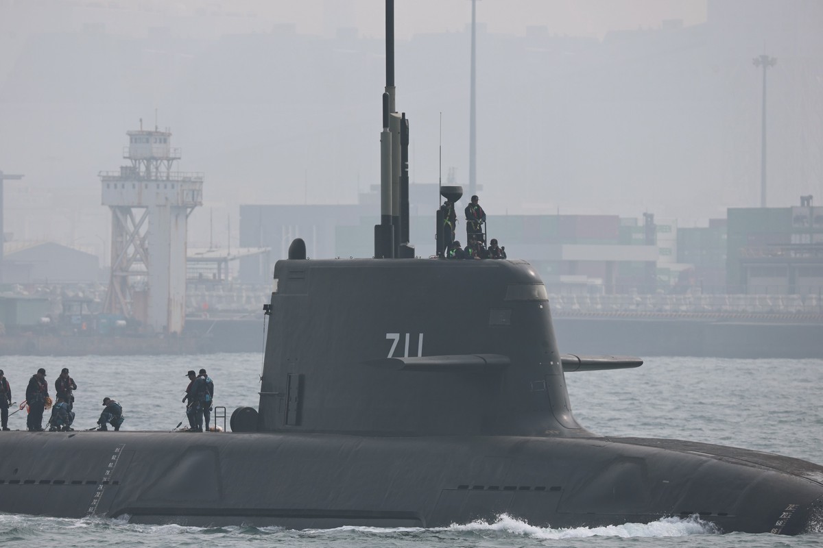 海鯤號完成5次浮航測試 今出海首次潛航驗證 海鯤號完成5次浮航測試 今出海首次潛航驗證