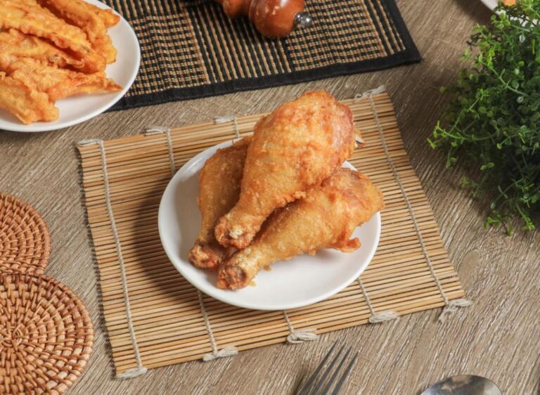 十甲東路人氣炸雞店話題不斷！台中在地人激推的爆汁系美食