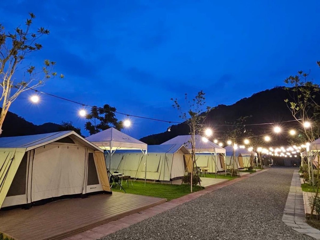 苗栗南庄懶人露營|免裝備、免綁行程的中部奢華露營新選擇 苗栗南庄懶人露營|免裝備、免綁行程的中部奢華露營新選擇