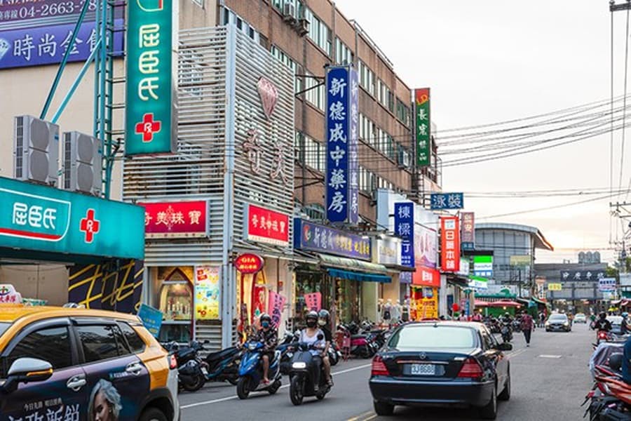 沙鹿雙捷生活圈 2字頭回歸搶市