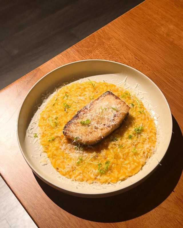 南投竹山餐酒館日常風景:一間小店的餐桌與時光記憶 南投竹山餐酒館日常風景:一間小店的餐桌與時光記憶