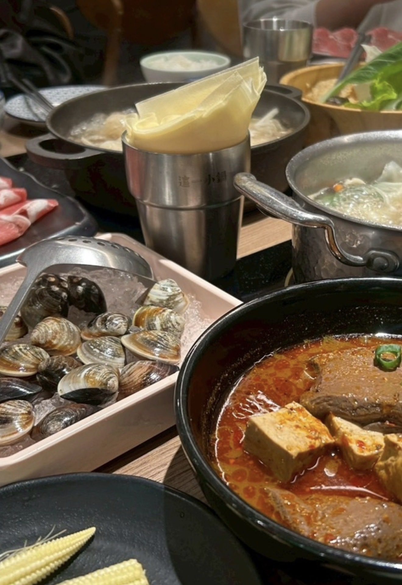 新年第一鍋就吃這 新光三越高雄左營店1/10彩虹市集4F 這一小鍋全新改裝登場 火鍋控注意 開幕首三日打卡即享鍋物 買一送一最強優惠 新年第一鍋就吃這 新光三越高雄左營店1/10彩虹市集4F 這一小鍋全新改裝登場 火鍋控注意 開幕首三日打卡即享鍋物 買一送一最強優惠