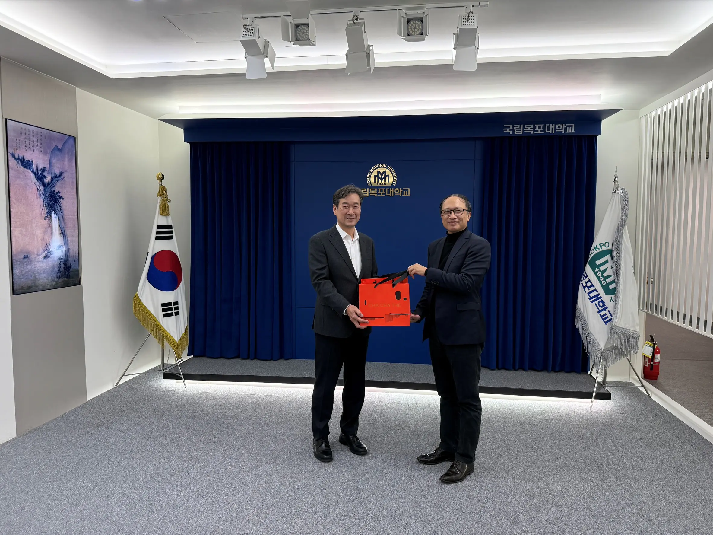 臺韓離岸風電合作再深化 臺灣風能訓練公司攜手木浦大學及 TÜV SÜD Korea 簽署合作備忘錄 共同打造GWO培訓中心 臺韓離岸風電合作再深化 臺灣風能訓練公司攜手木浦大學及 TÜV SÜD Korea 簽署合作備忘錄 共同打造GWO培訓中心