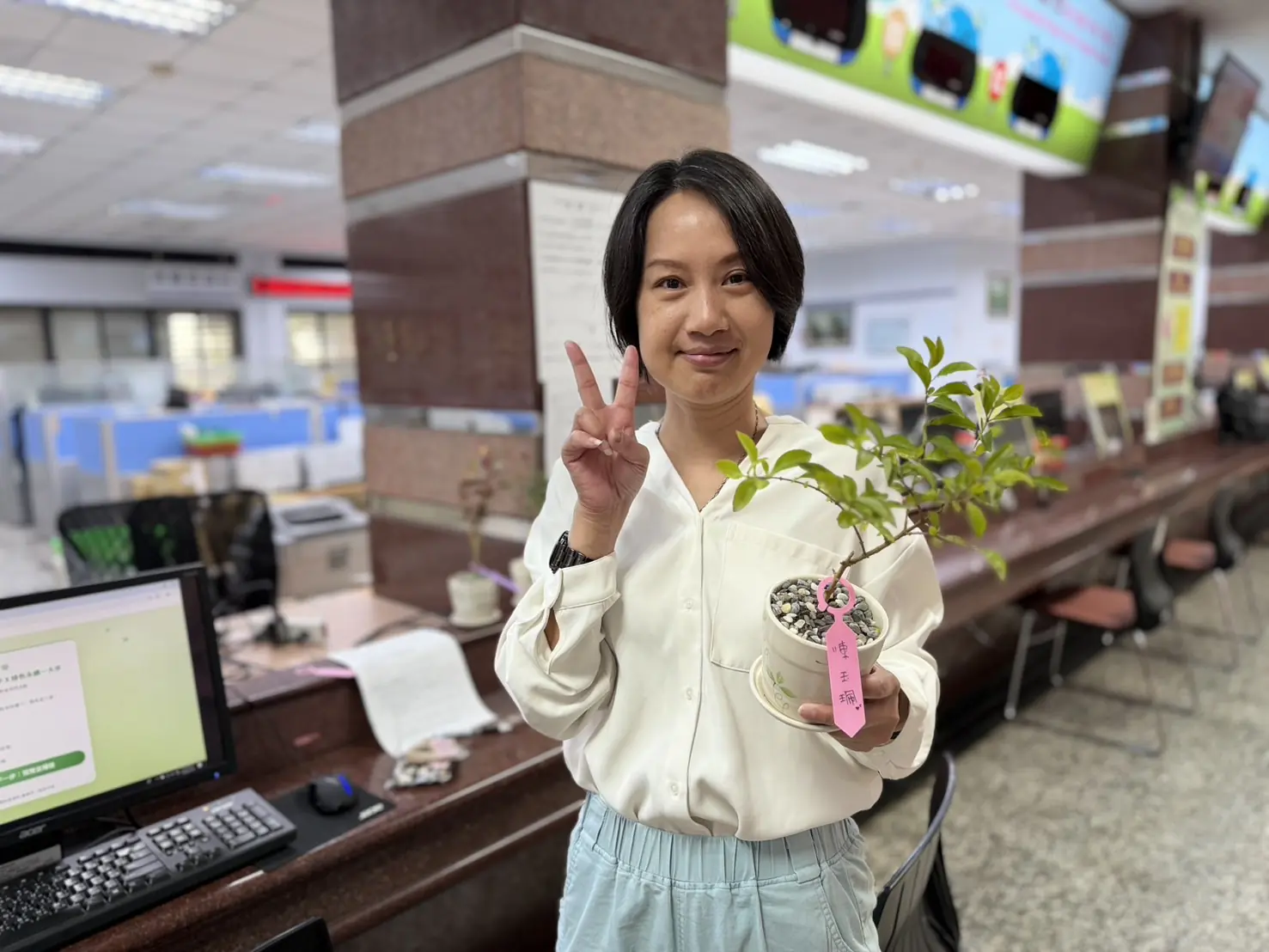 高雄區監理所推「預約早苗」快閃活動 汽燃費約扣結合減碳永續 提前達標種下100棵樹 高雄區監理所推「預約早苗」快閃活動 汽燃費約扣結合減碳永續 提前達標種下100棵樹