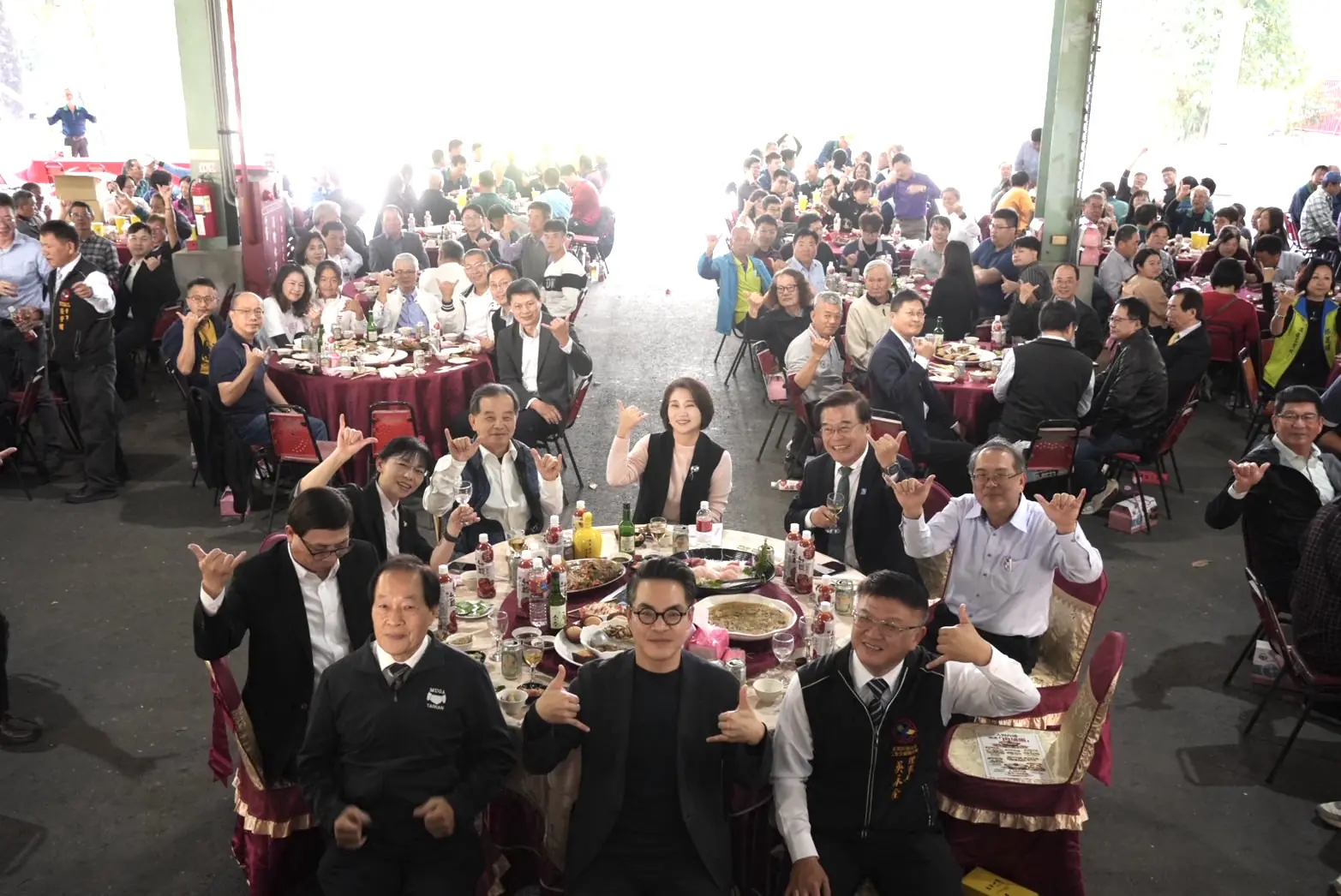 屏東酒廠歲末發表兩款特級紅高粱酒禮盒 「愛鯉舞吉」與「三太子好運旺」成為年節送禮焦點