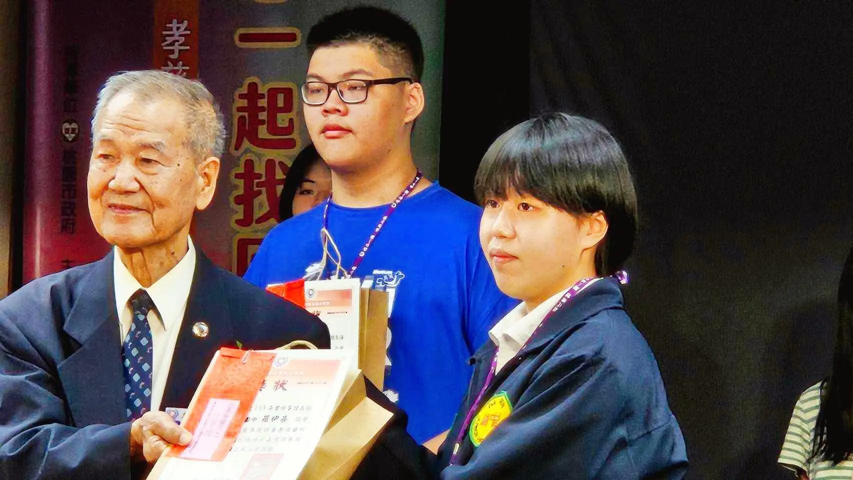 一名高中生立志當刑警;作文題目「我的志願」是否還有重量! 一名高中生立志當刑警;作文題目「我的志願」是否還有重量!