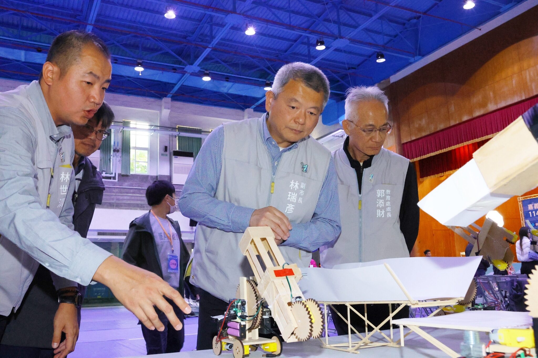 嘉義市科技教育創意競賽　學生化身工程師挑戰智慧城市任務