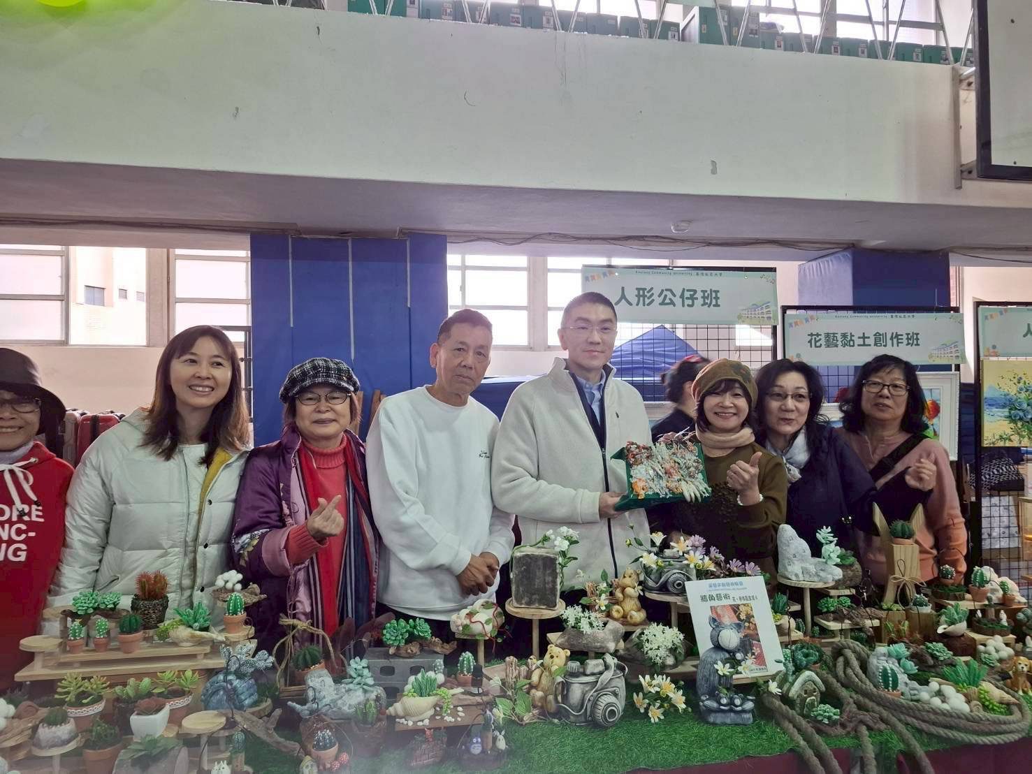 社大育才有成　謝國樑勉勵讓基隆更有愛